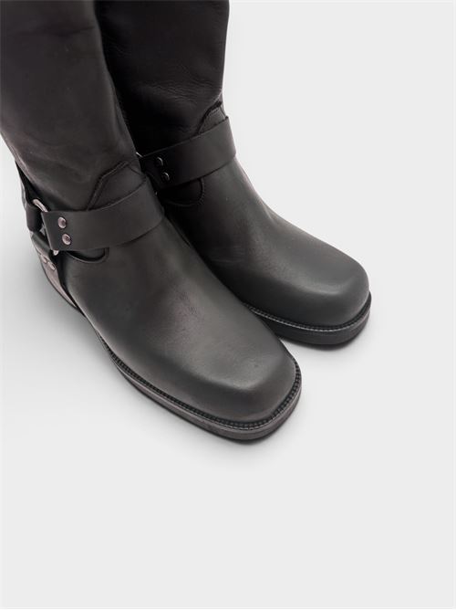 Stivale biker in pelle nero con cinturino IL LACCIO | 4630DAKARNERO